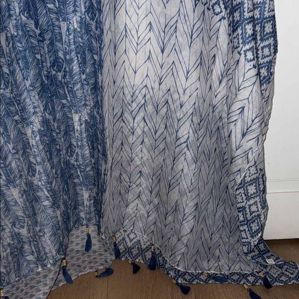 Blue and White Patterned Tassel Scarf Wrap - Picture 3 of 4